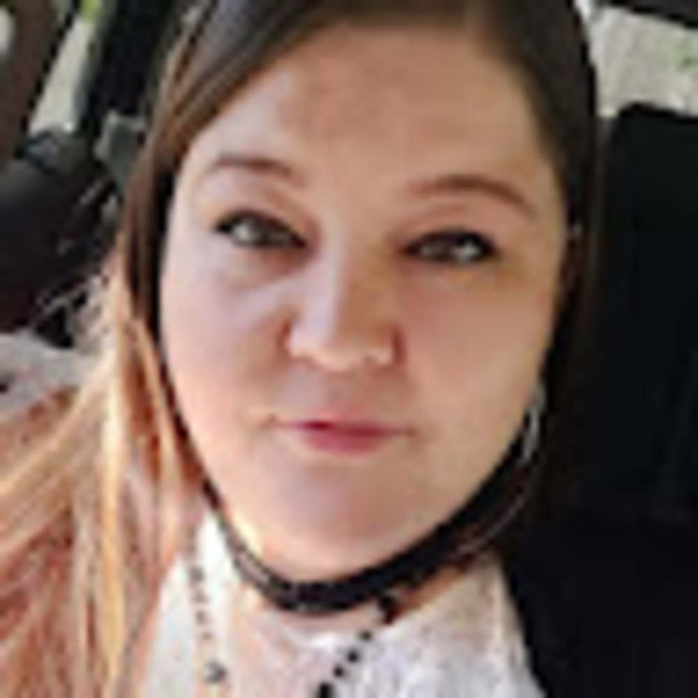 Meet your Posher, Alexandra